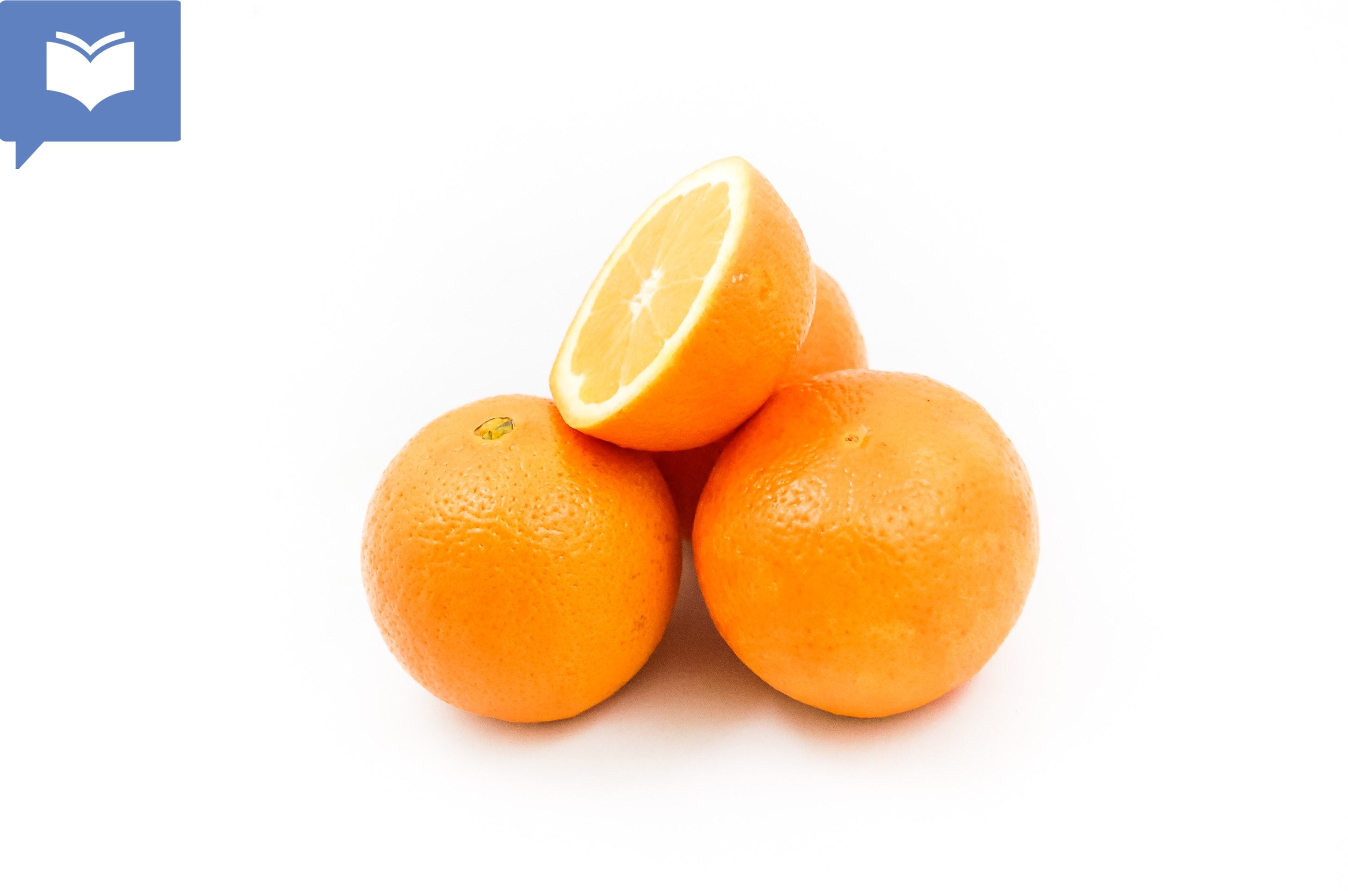 <p>Which color do these oranges have?</p>